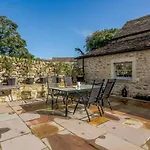 Holiday home 4 Bed In Skipton Oc-84017