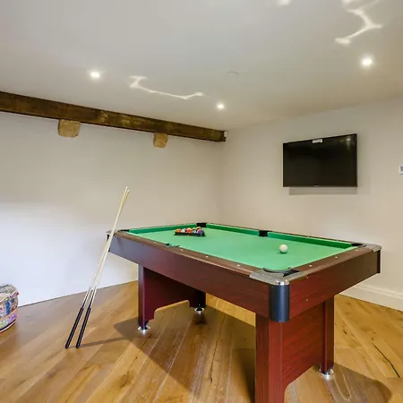 Σπίτι διακοπών 4 Bed In Skipton 84017 *